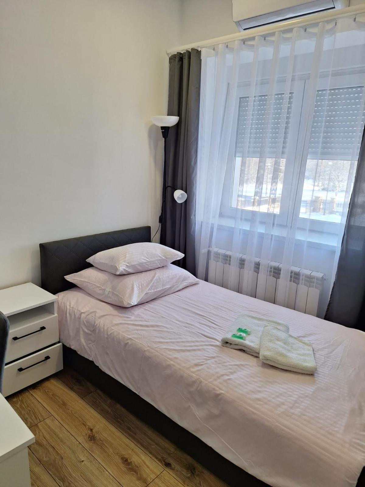 Comfort Stay, Ev, Parking Boleslawiec  Eksteriør billede