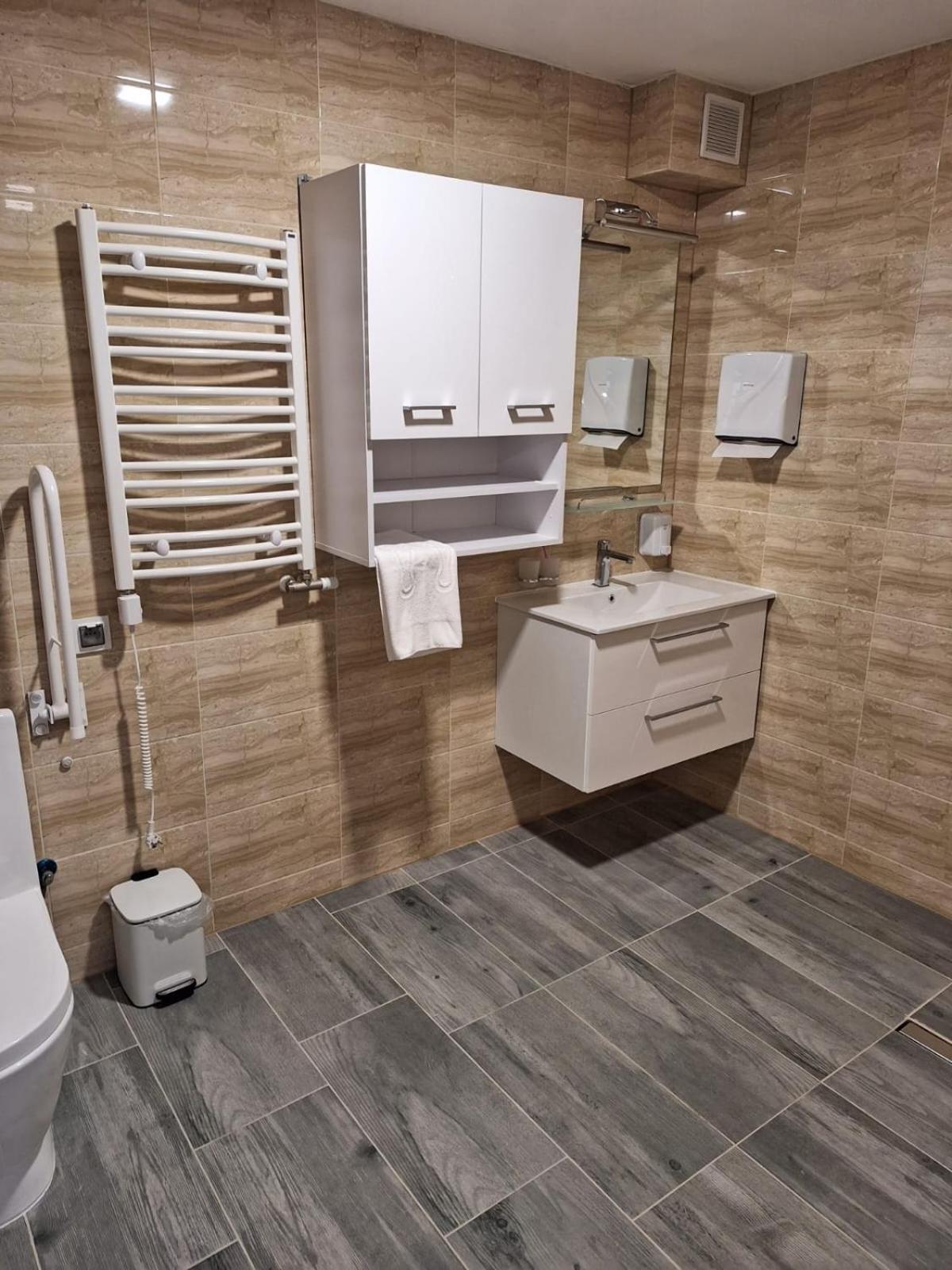 Comfort Stay, Ev, Parking Boleslawiec  Eksteriør billede