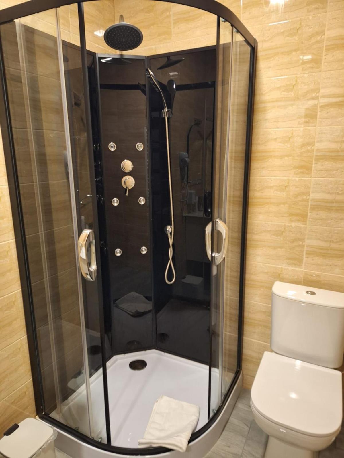 Comfort Stay, Ev, Parking Boleslawiec  Eksteriør billede