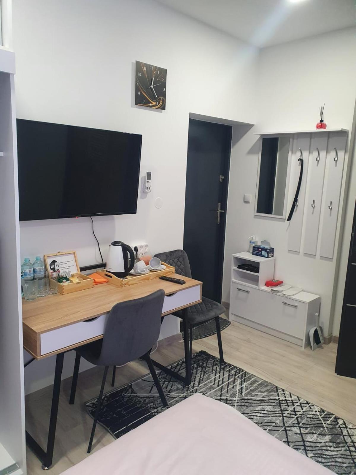 Comfort Stay, Ev, Parking Boleslawiec  Eksteriør billede