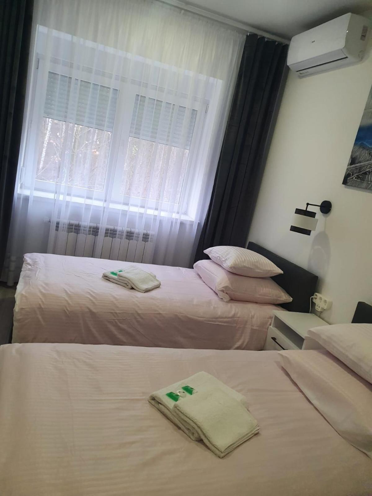 Comfort Stay, Ev, Parking Boleslawiec  Eksteriør billede