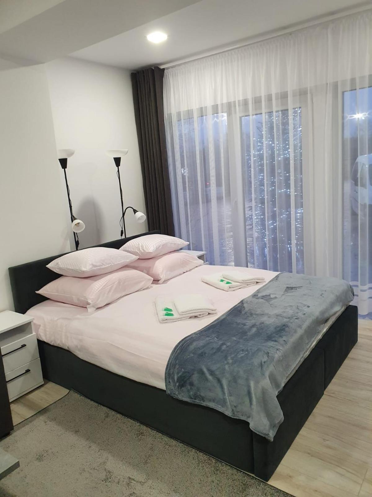 Comfort Stay, Ev, Parking Boleslawiec  Eksteriør billede